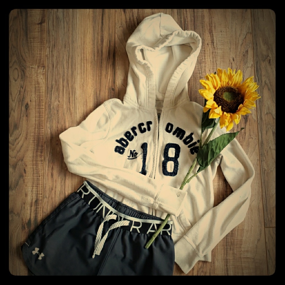 Girls white hoodie size small